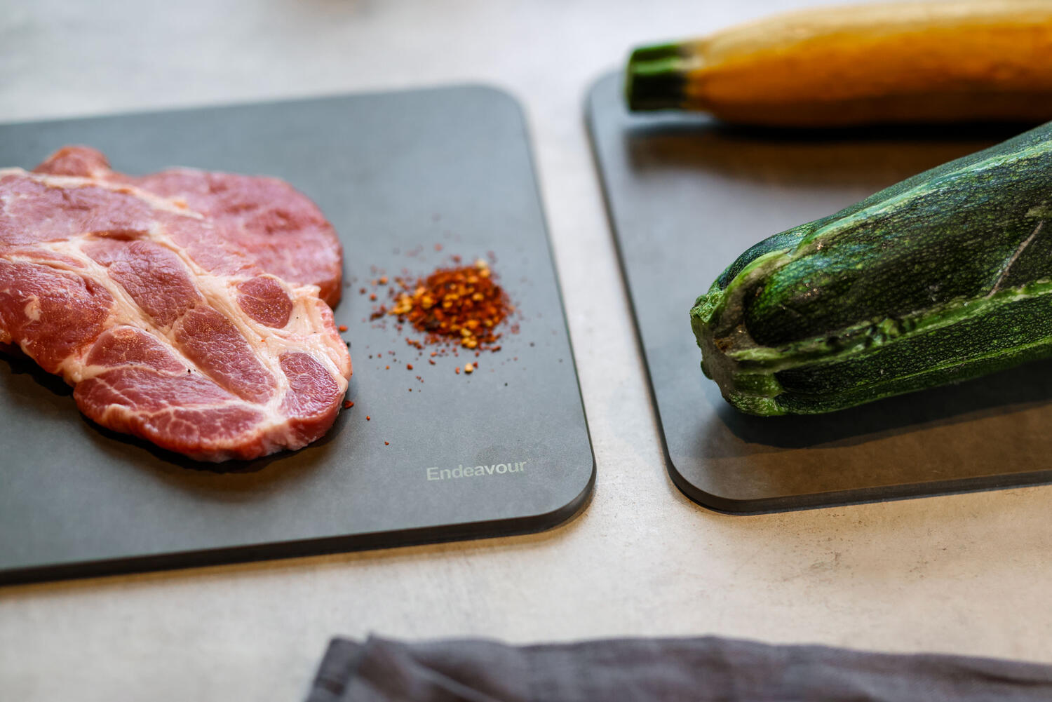 Skærebræt, grå - 2 stk